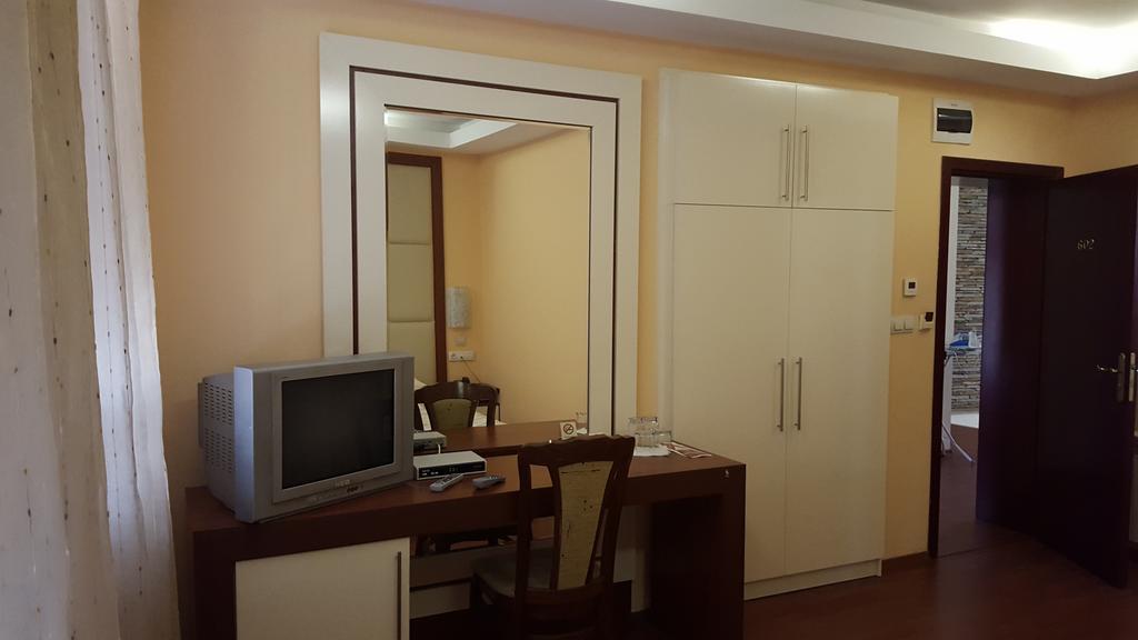 Bozukova House Hotel Szliven Szoba fotó